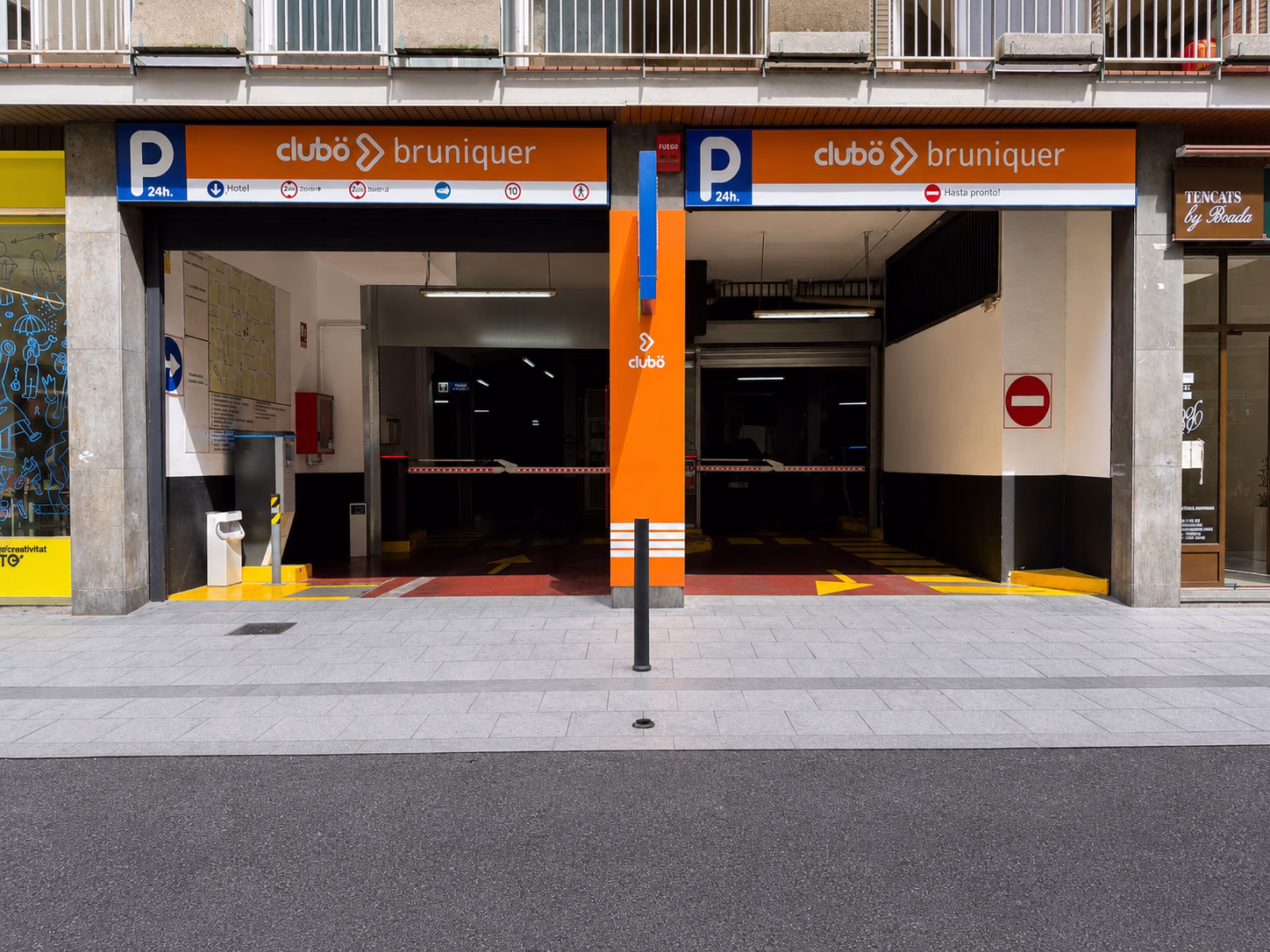 Aparcamiento Clubö Bruniquer, Barcelona 08