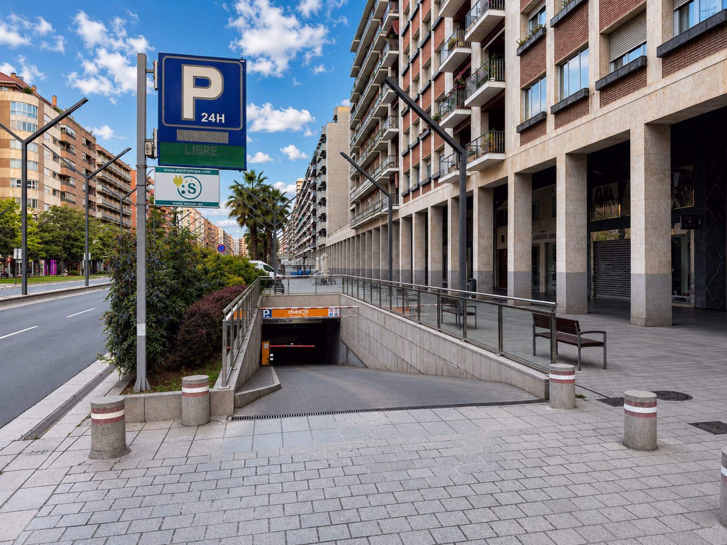 Aparcamiento Clubö Central Gran Vía Logroño 05
