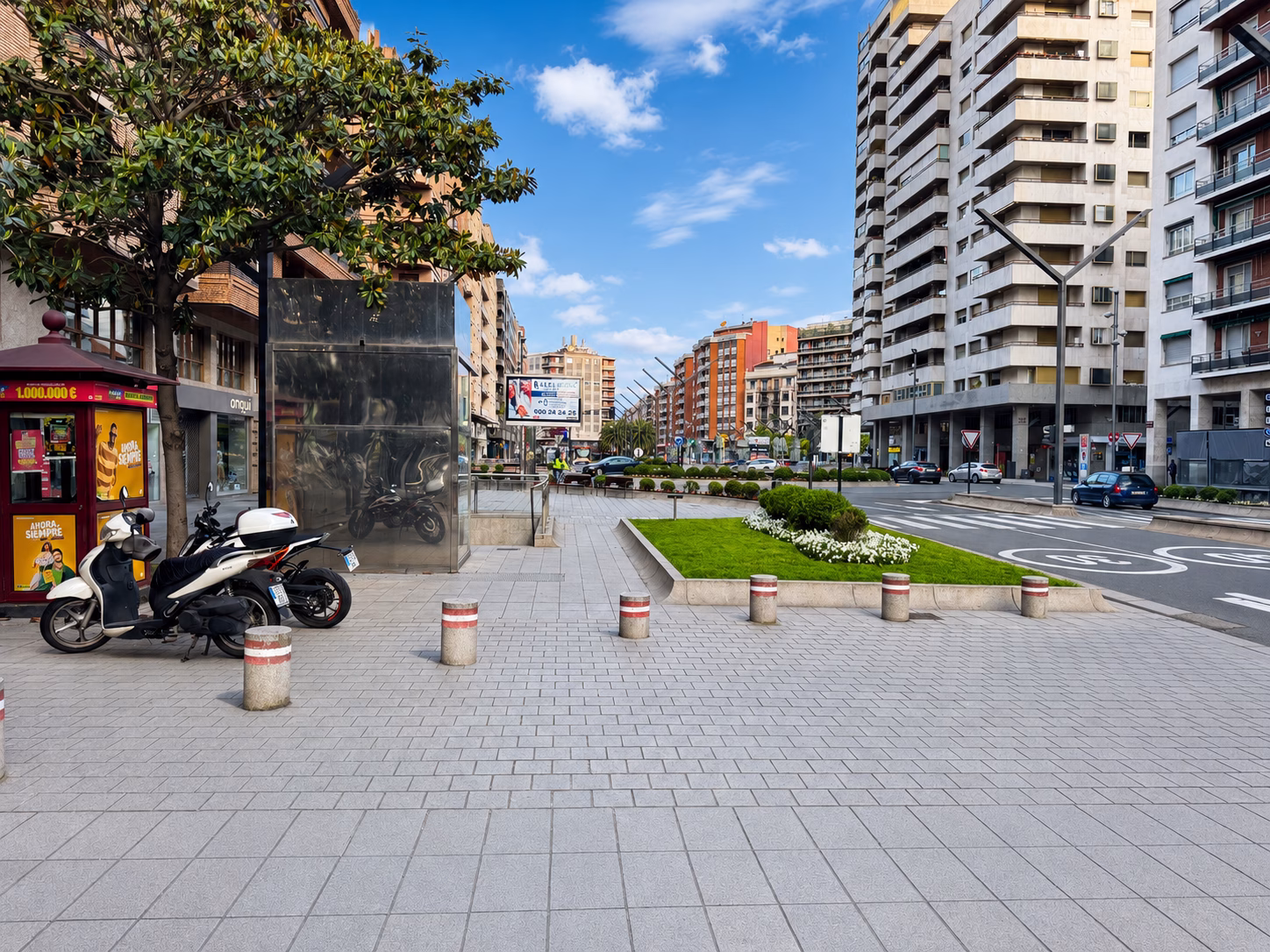 Aparcamiento Clubö Central Gran Vía Logroño 17