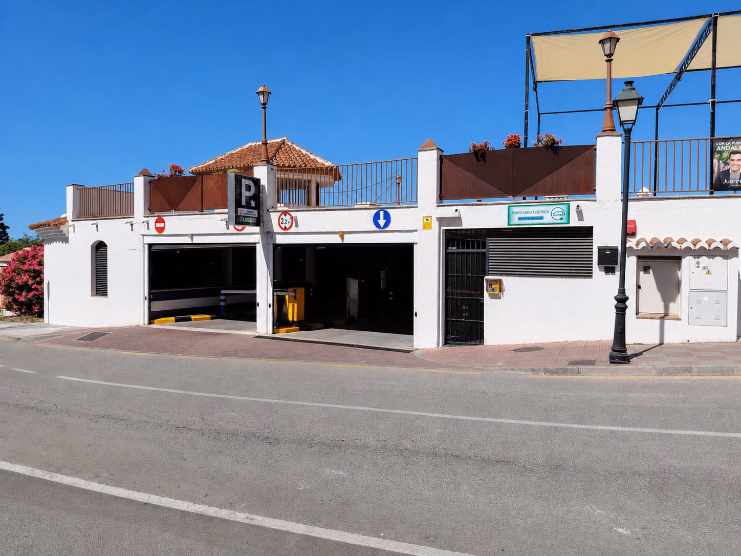 Aparcamiento Clubö Frigiliana 07
