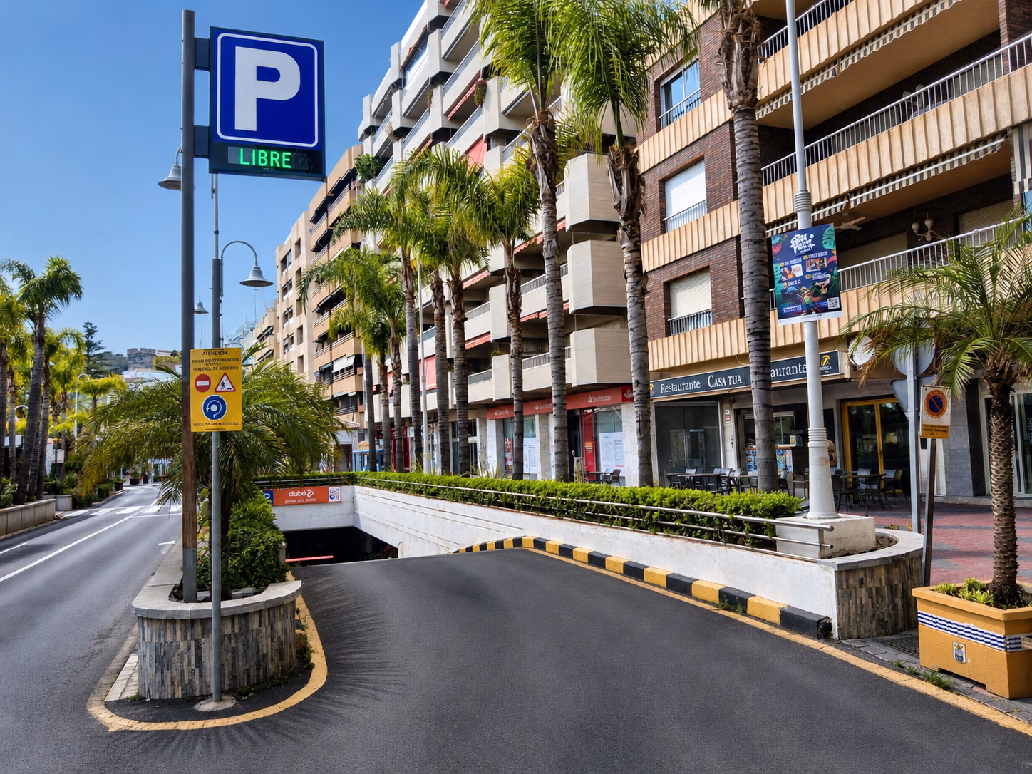 Aparcamiento Clubö Paseo del Altillo Almuñécar 28