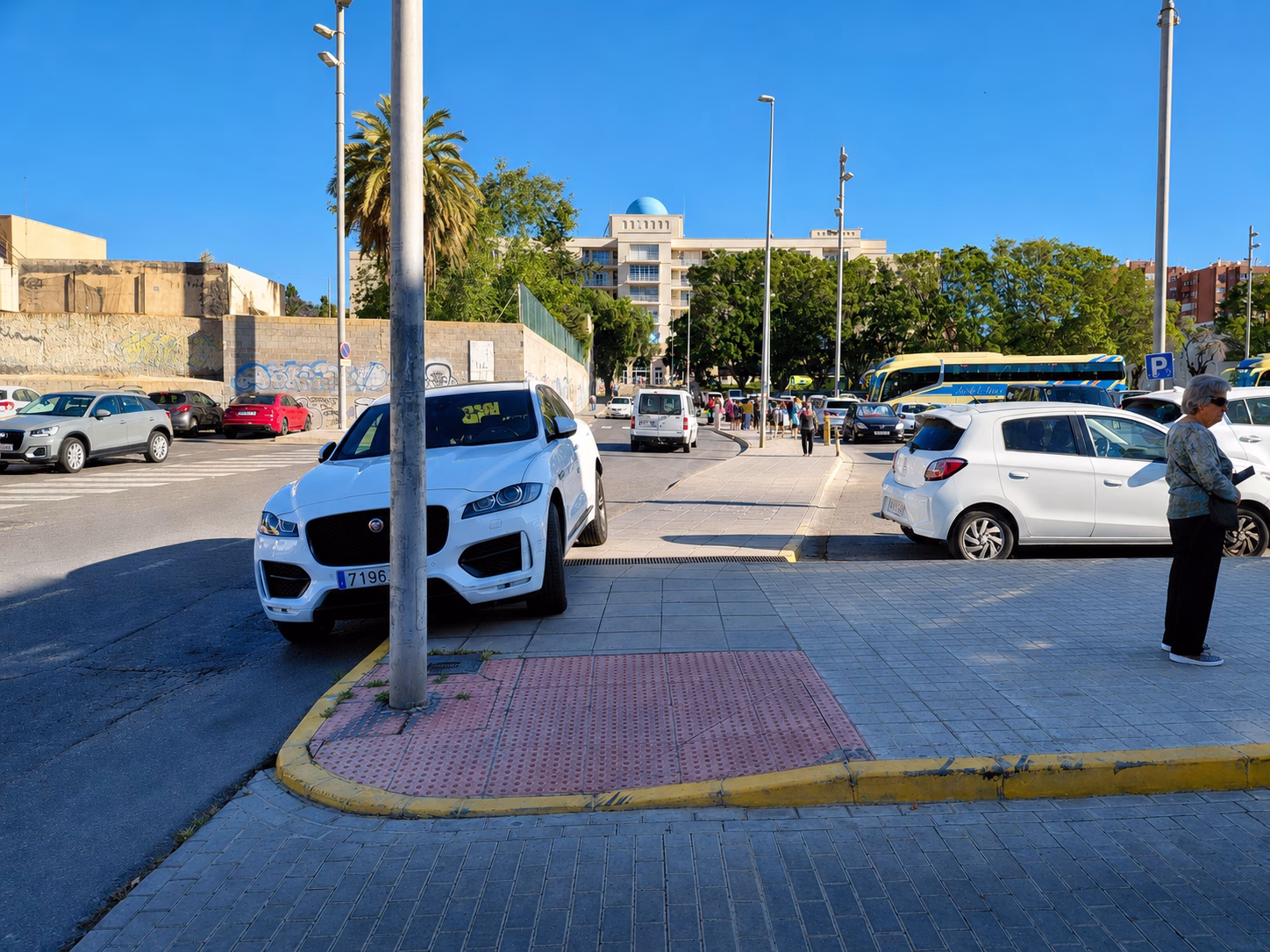 Aparcamiento Clubö San Ildefonso Almería 12