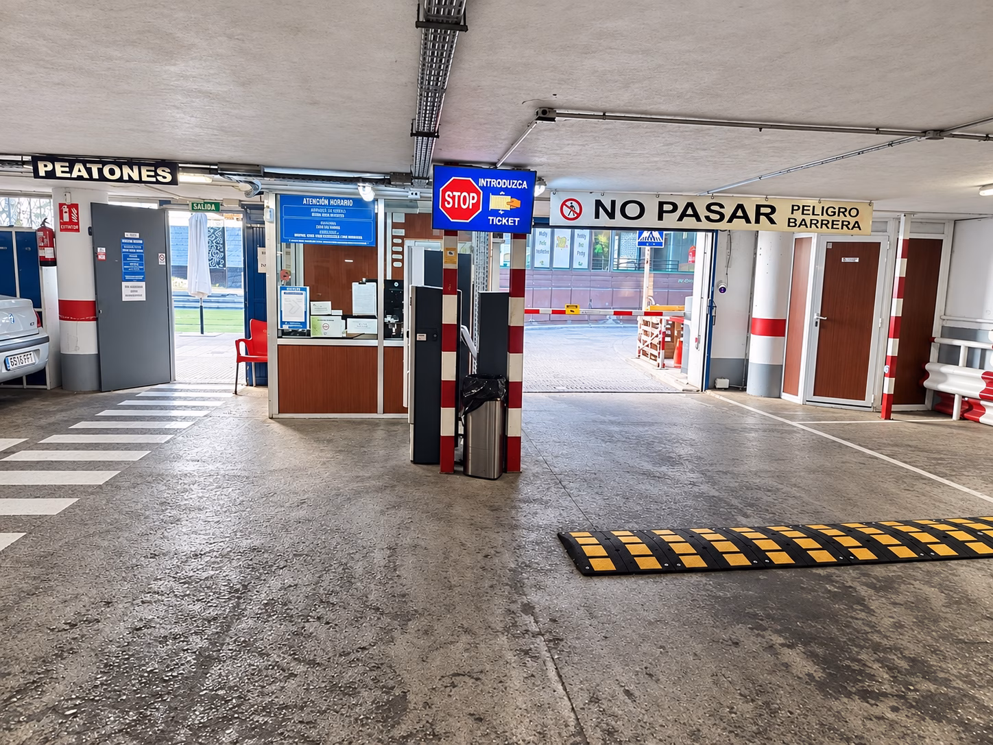 Parking Clubö Poniente 10