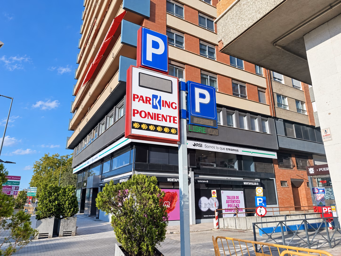 Parking Clubö Poniente 8
