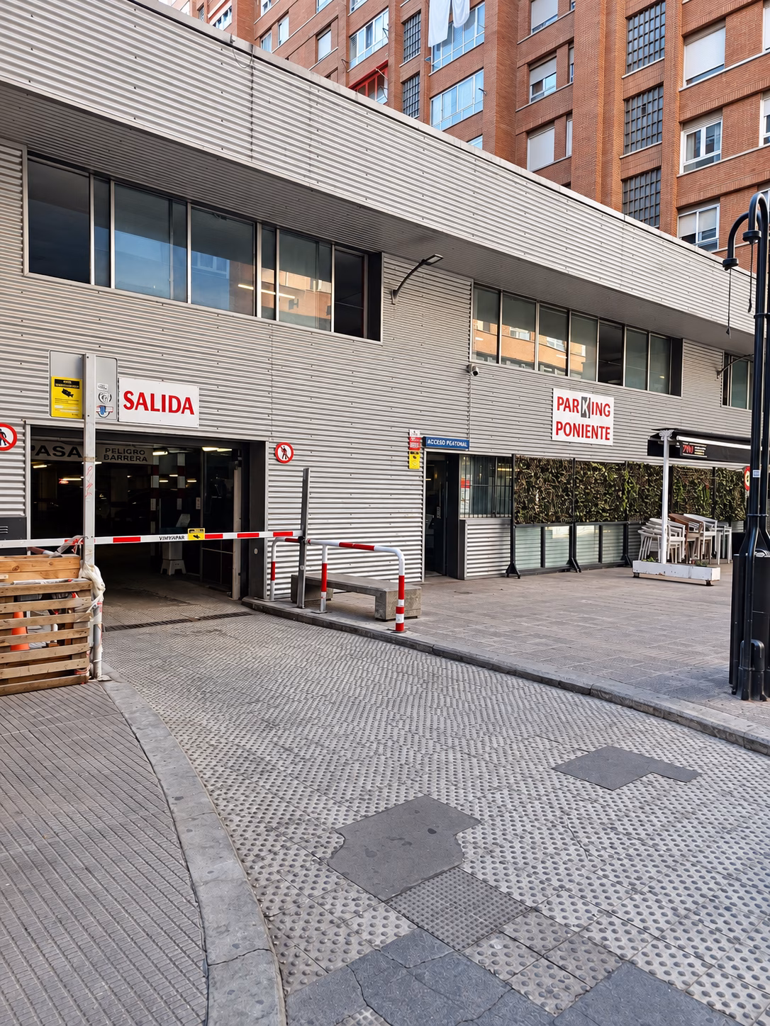 Parking Clubö Poniente 9